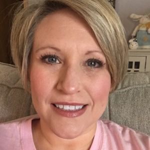 Meet your Posher, Angi